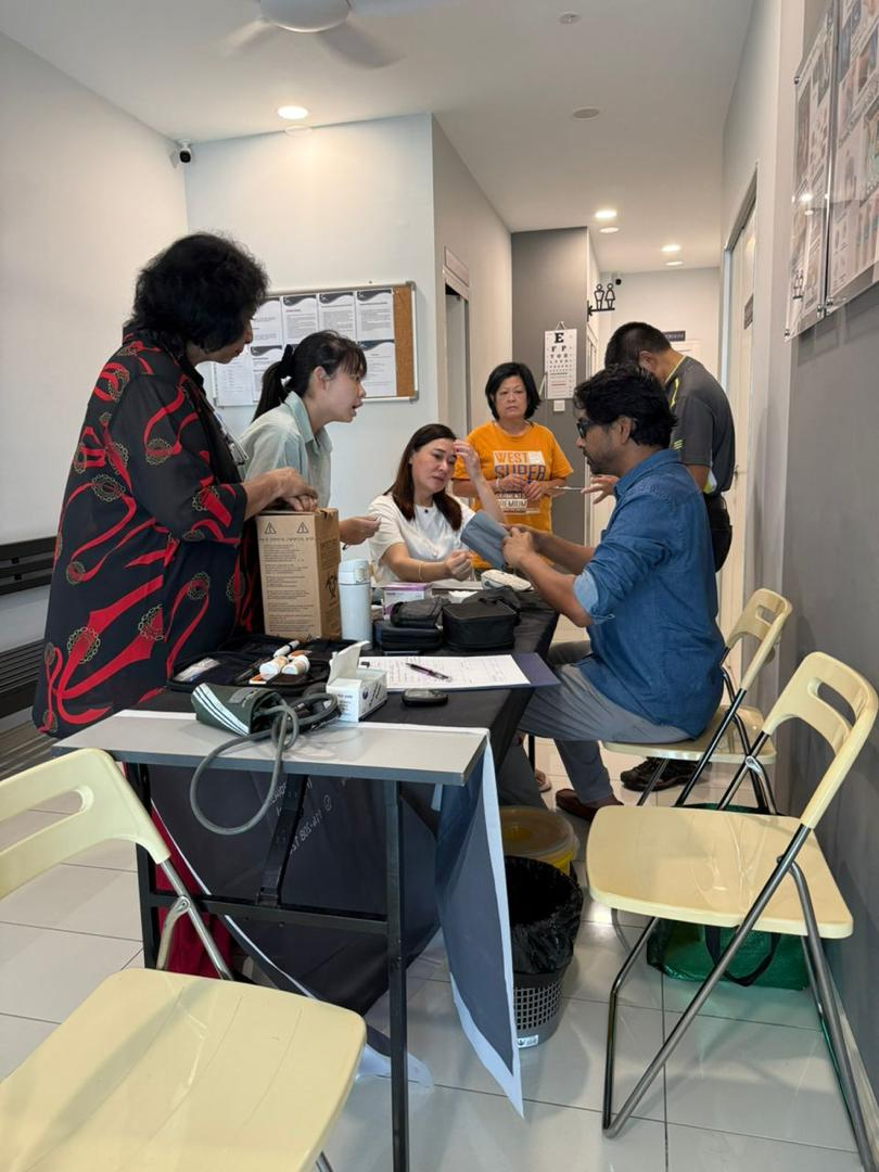 Blood pressure & diabetes screening at community event