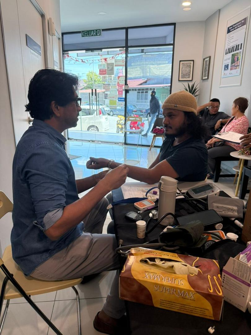 Free in-clinic health check-up for the community